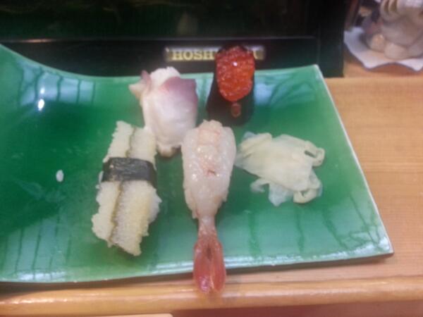 ootsukatoru's tweet photo. 今北見市玉寿司本店です。色々食べたけどここの寿司は絶品です。 http://t.co/7Xgw8HnV2u