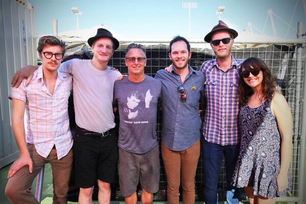PearlJam's tweet photo. Mike and #TheLumineers pre-show at #BigDayOut Perth! @bigdayout @thelumineers #PJPerth http://t.co/s2QoeZzw9r