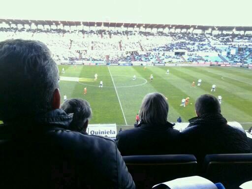 nachodemur's tweet photo. ZARAGOZA SI! AGAPITO NO!! http://t.co/vu5CxoJj82