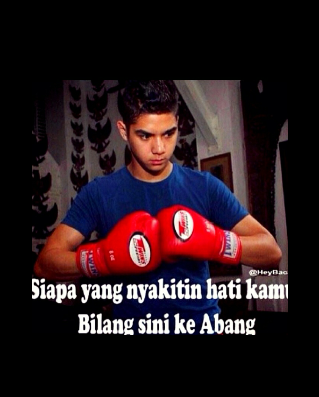 BfeFA9UCcAAY_Kh.png:large