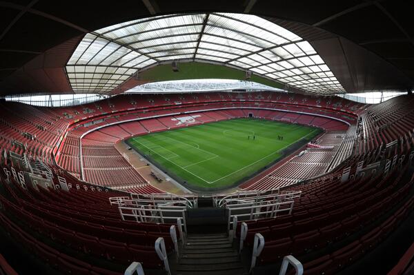 Arsenal's tweet photo. The scene is set... #AFCvCPFC http://t.co/xPp3A94fP5