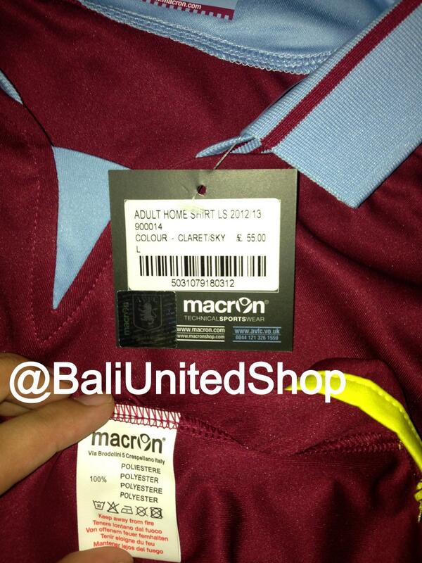 BaliFootballShp's tweet photo. klo macron masih baru ada hologram di tag nya, washing label biasa aja #originalkit http://t.co/tOuhAciAwT