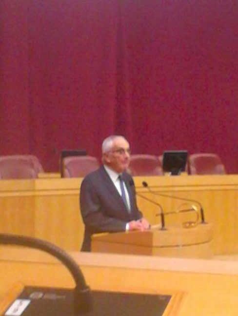 Armand_Gin's tweet photo. Enfin ca commence, apres 1 heure d'attente et un CRJ qui n'a pas pu rentrer, c'est l'heure du discours !! 
#CRJMidiPy http://t.co/s1PcbzZo3l