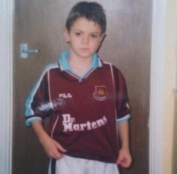 afc_trophy's tweet photo. FACT OF THE DAY:

Jack Wilshere would have won more trophies had he chosen to play for his boyhood club. http://t.co/u5YoCxXhxz