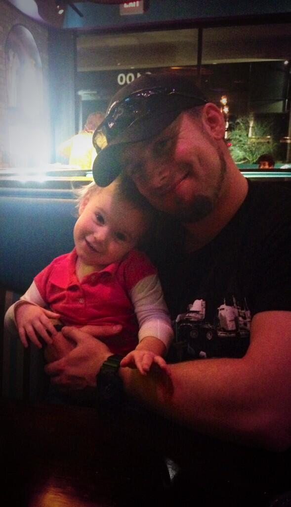 KTXOXO7's tweet photo. Pretty much my world ..and Baby! 💕🐶 http://t.co/hUduUSkpkY