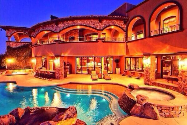 Only_HotGirls's tweet photo. rt if you wanna live here http://t.co/qhZa6KaYTT
