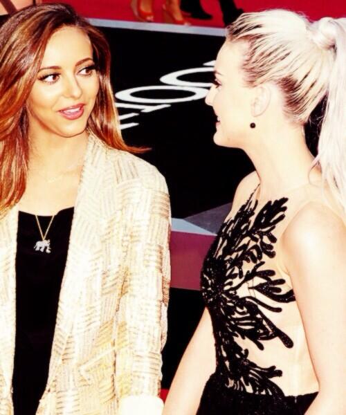 jadetncgdr's tweet photo. @perrietncgdr guarda che tenere. 💓 http://t.co/0q5PDoEpGC