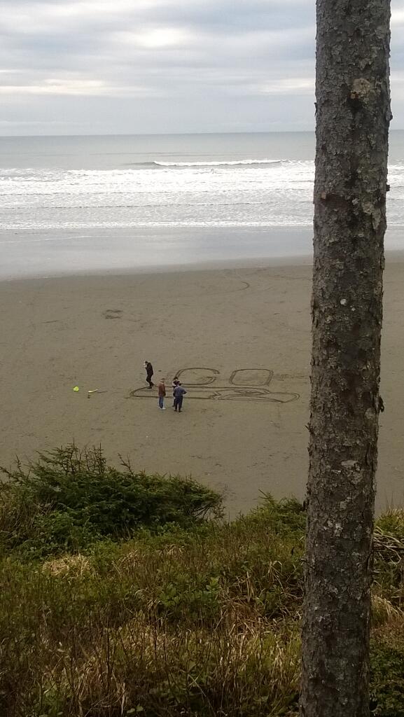 Pregame sand art #gohawks!