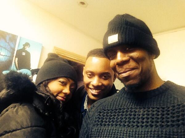 IMGofficial's tweet photo. Good Session last night in the studio with @iamTroyHudson @its_PianoP @DreRecordings #IMGOfficial http://t.co/wsmzwsonlM
