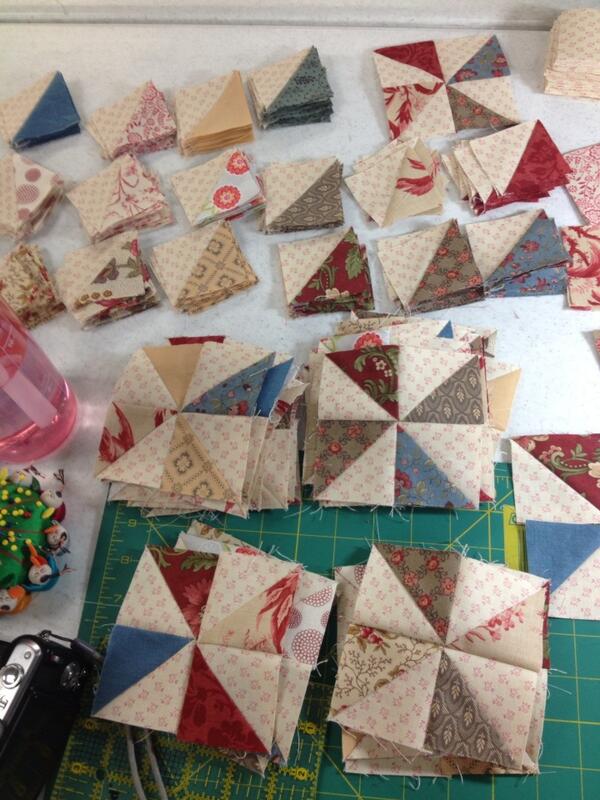 animated_me's tweet photo. #SBSI half way through the 68 pinwheels I need for this quilt. Powering through so I can move along. http://t.co/W0le1E0FvR
