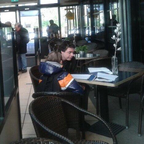 grondrr's tweet photo. Damian wil een veilige fietsroute naar zijn school. Weer een nuttig advies tijdens dorpsgesprek Doorwerth. http://t.co/xq6M9bhmbv