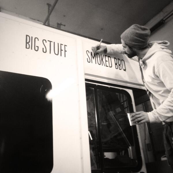 BigStuffBBQ's tweet photo. getting ready for @berlinale @markthalle9 @slowfoodberlin http://t.co/vpAnyu54l8
