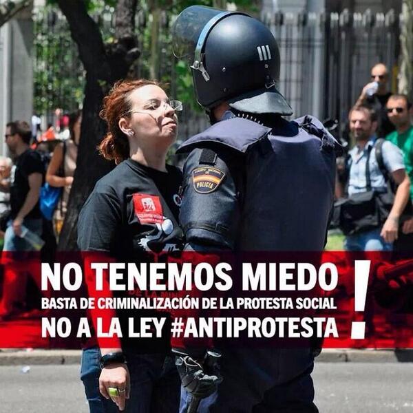 jovenesiuvallad's tweet photo. Podrán pegarnos, y podrán encarcelarnos, pero que sepan que NO TENEMOS MIEDO!!!! @JovenesIU @iunida @OnceDiputados http://t.co/0Aq7fbQue1