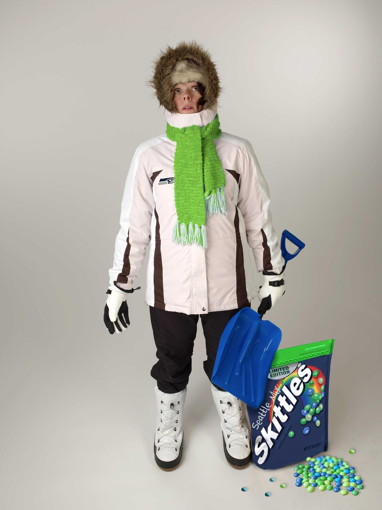 PEMCO Insurance on X: Game day!! First Snowflake Freakout Lady is standing  by in case the weather turns or Marshawn needs a little boost...  http:t.cooHY9wzYqh6  X