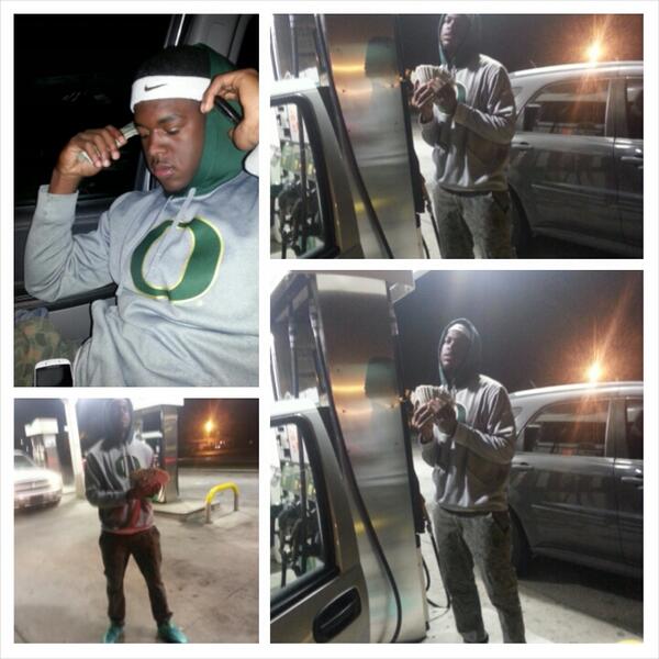 BoniaBoy's tweet photo. #YNIC , #FreeLou , #RIPGeezy ! http://t.co/LMYW8KZVeV
