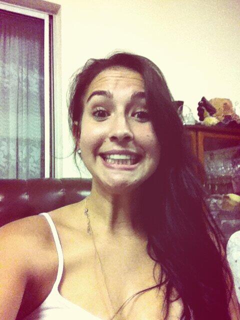 @Natasha_Daisy17  getting excited to see you again! !*