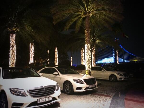 AlferovaYulya's tweet photo. Местное такси #BurjAlArab #Dubai #Дубаи http://t.co/mwunS30FqR