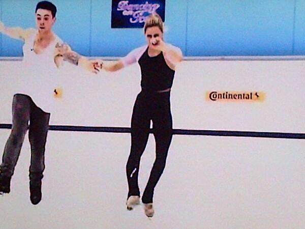 Great to see <a href="/therealrayquinn/">Ray Quinn</a> <a href="/mariafilippov/">Maria Filippov</a> wearing dri-ice on <a href="/dancingonice/">Dancing on Ice</a> training leggings tonight! #driice #DOI
