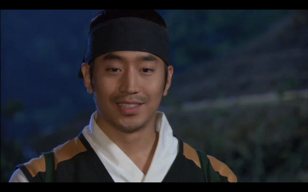 bobawonpil's tweet photo. Shy awkward smile. XD #StrongestChilWoo #Ep7 #EricMun http://t.co/R4j2lhK6ni