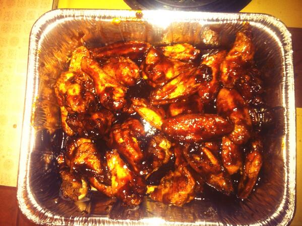 YouCanGrillThat's tweet photo. Grilled wings with @drpepper BBQ sauce. Super Bowl! http://t.co/r8nqMsh0sN
