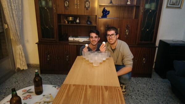 10Carlos_gaar's tweet image. #BeerPongTime with my bro @JBF_94 ! We are ready for the Superbowl final! It will be a good night! Let's go Seahawks!