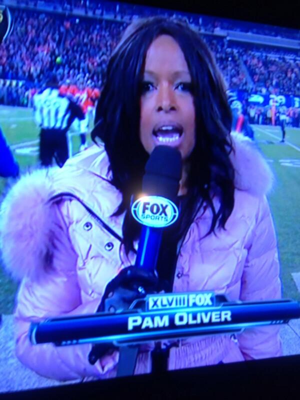 Pam Oliver and this damn wig needa go to hell