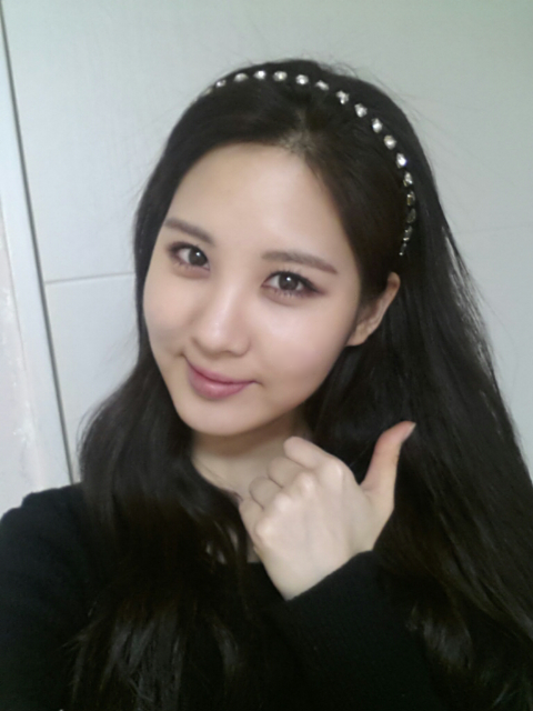 [OTHER][08-11-2013]Selca + Tin nhắn mới của SeoHyun  - Page 4 Bfg5-BVCcAAEDM2