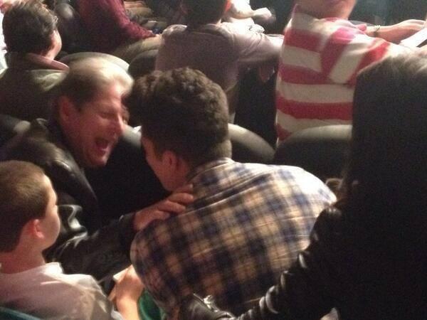 JessicaCabanST's tweet photo. #Cabanic, Can you remember this? @JessicaCaban and @BrunoMars at a boxing game ♥ http://t.co/H0PTu2Gcug