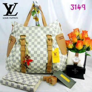 SUPPLIER TAS BRANDED tweet media