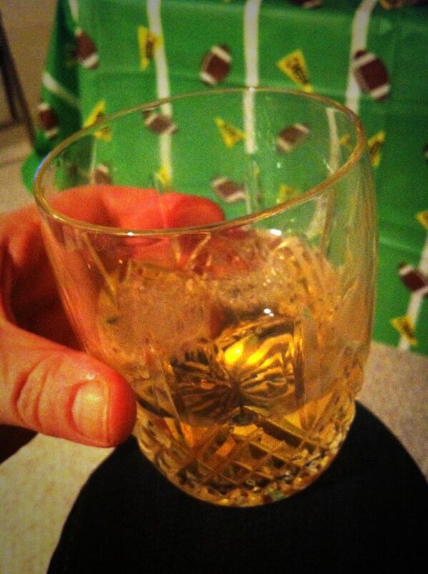 Slightlysquared's tweet image. #SuperBowlSunday #scotch