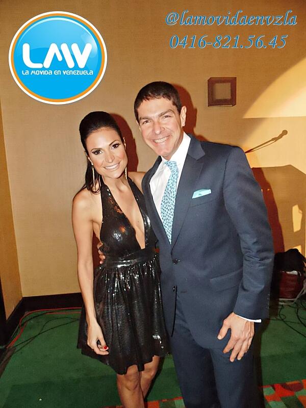 CATERINAV's tweet photo. "@lamovidaenvzla: @CATERINAV @ManuelSainzVV en #preventa de #sextopoder vuelve el diario http://t.co/YN7124K1zG" gracias! VIVAN LOS MEDIOS