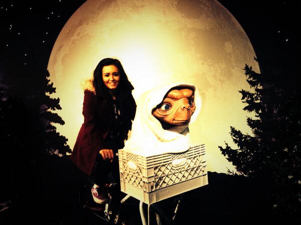 96Abbey's tweet photo. Seen ET on the way to the shop before, the fucker still hasn't phoned home 😕 http://t.co/P1pUuGFz82