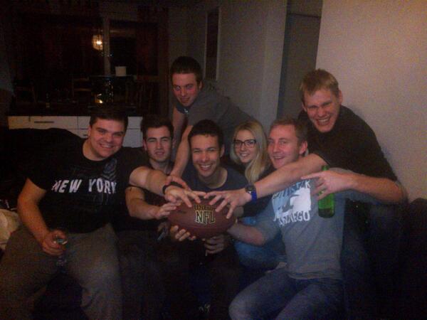 JessicaMathier's tweet image. #RTSsuperbowl même nous on est plus agressifs que les Broncos ;)