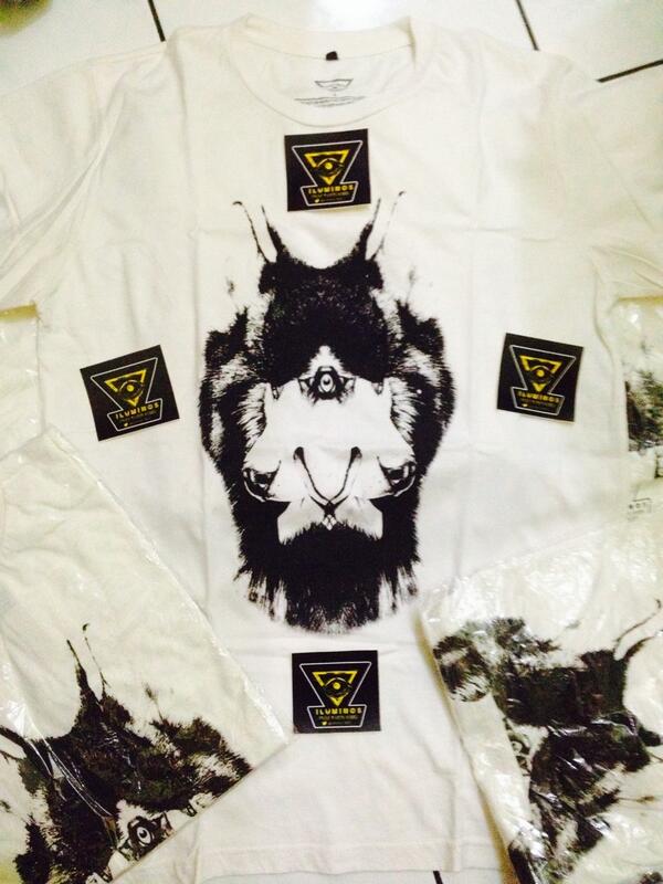 Distro_INA's tweet image. RT @iluminos_BDG: Ayooo di order kaos ILUMINOS HUSKY nya cuma 70k eclude ongkir dan free sticker 💋 cc : @Distro_INA http://t.co/SPlsyvE8GQ”