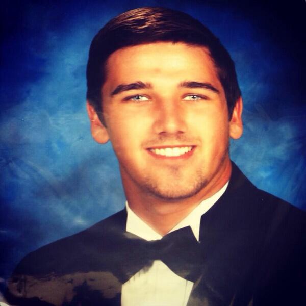 hobostoges's tweet photo. The Mr Steal Your Girl http://t.co/YjFT3eZGvu