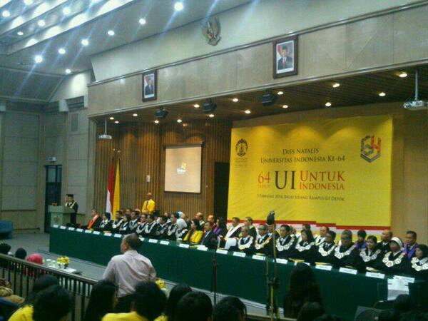 IluniUI's tweet image. (4) Dies Natalis UI ke-64 dibuka oleh Rektor UI, dihadiri oleh Ketua MWA UI, Bp. Jusuf Kalla, dan Dewan Guru Besar UI