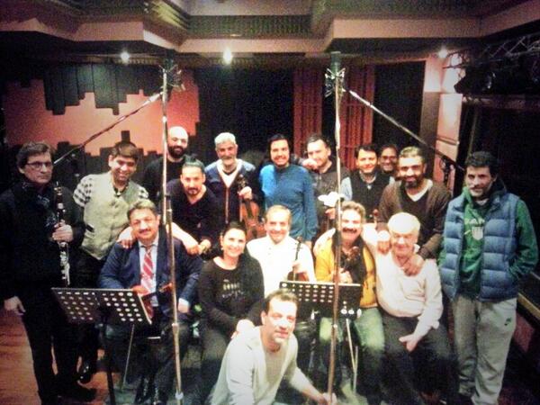 Ajda Pekkan&amp;Muazzez Abacı TSM albüm kaydı öncesi toplu poz:)) <a href="/TsknSabah/">TAŞKIN SABAH</a> <a href="/rakatay/">mehmet akatay</a> Kempa yaylı grubu