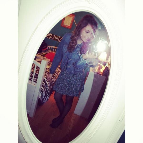 slvt4oatmilk's tweet image. I'm 16 fuckers🎁 #stillbasic