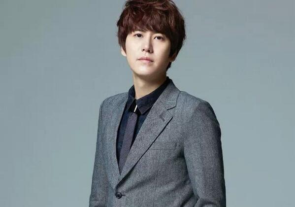 Ae_Sung154's tweet photo. Happy Birthday Cho Kyuhyun... God Bless You... http://t.co/RMVIUrZlIN