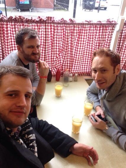 _andyfrye's tweet image. Breakfast on the set of Layer Cake #Regency