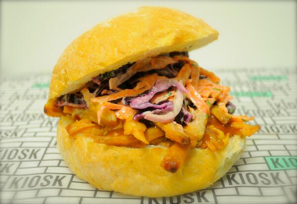 KioskKingsCross's tweet image. This week's KIOSK special is a delicious Pulled Pork with BBQ sauce, coleslaw &amp;amp; cheese on a chunky bap #jointhequeue