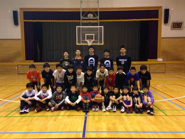 Amg Buddy S Basketball Club 本日バディーズミニバス練習 インターハイ優勝 国体優勝の 京北高校3年生3名が練習参加してくれました 川久保駿選手は栃木県出身 清原ロケッツob 引退後の2 3ヶ月バディーズジュニアにも参加してくれた選手です Http