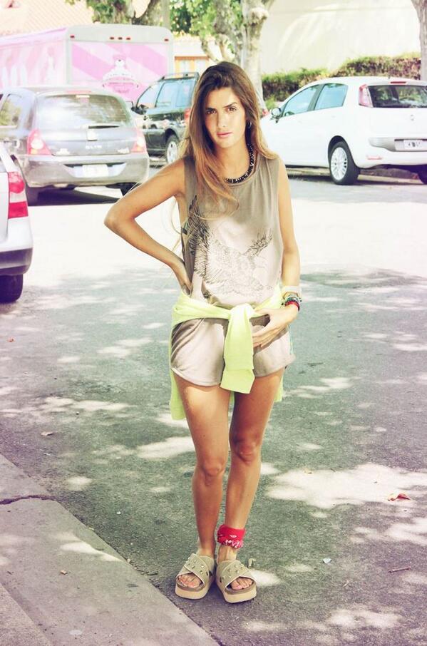 clari de paz tweet media