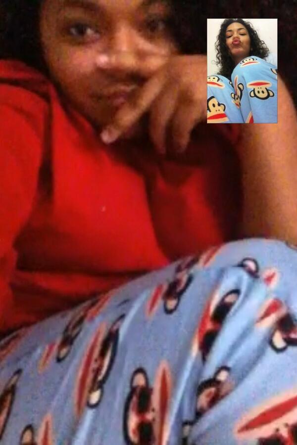 desvelez's tweet image. #noschool #samepants #foevatwinz #donthate