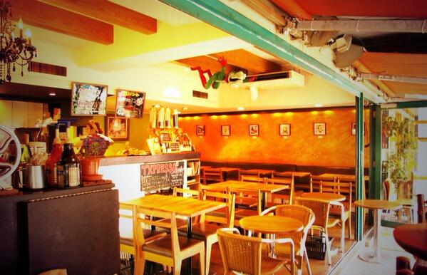tokyo_cafebook's tweet photo. Double Tall Cafe@原宿

Txpresso(ティーエスプレッソ)がある珍しいお店で、コーヒーが苦手な人へオススメできるカフェ。原宿から表参道へ続くメインストリートにあり、並ばずに入れればラッキーかも…。 https://t.co/w4A91XHmRF