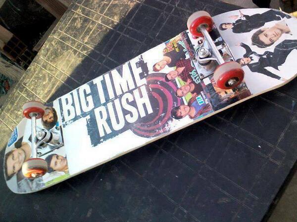 1LoganArgentino's tweet image. Ak con mi eskate de nosotro