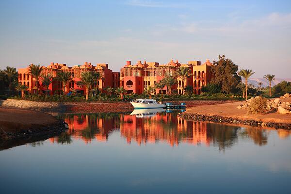 Have you booked a #golf package at our preferred hotel here in <a href="/ElGounaRedSea/">El Gouna Red Sea</a>     <a href="/SteigenbergerHQ/">Steigenberger</a>? #elgouna #redsea