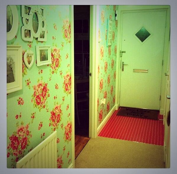 hmflooring's tweet photo. We are loving this hallway in @Distinctly_Dani's home. Our Cath Kidston spotty tiles match the design perfectly! http://t.co/uw85Pd7uqu