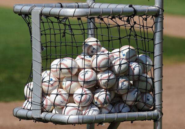 JD_Parkes's tweet image. In honor of pitchers &amp;amp; catchers reporting this week, followers to RETWEET can win an official @MLB baseball.