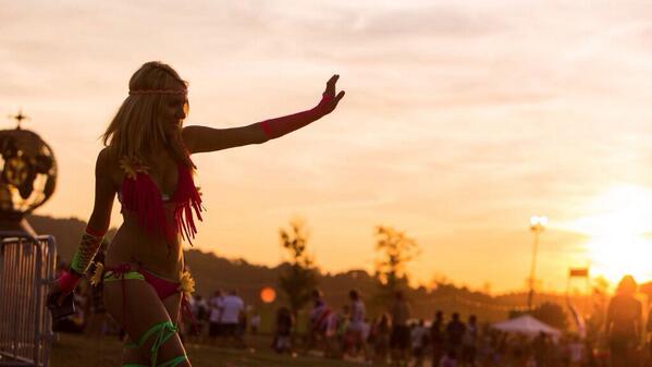 Tomorrowworld_2's tweet photo. Just living is not enough... one must have sunshine, freedom, and a little flower. (Don't forget to Pre-Register.) http://t.co/dF1Hf8ktDQ